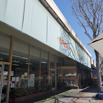 Dona's Hallmark Shop - Cards & Stationery Near Me - San Carlos, California