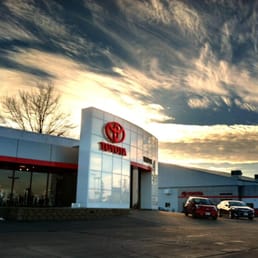 Wilson Toyota - 10 Photos & 24 Reviews - Car Dealers - 2212 South Duff ...