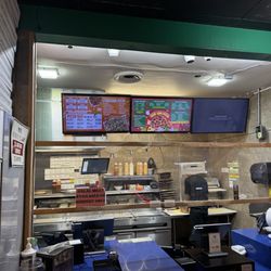 Pizza Twist - Order counter and Menu Board