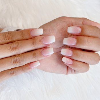 Darling Lash & Nail Studio - Nude ombré - Eyelash Service Near Me - Corona Del Mar, California Darling Lash & Nail Studio - Nude ombré - Eyelash Service Near Me - Corona Del Mar, California