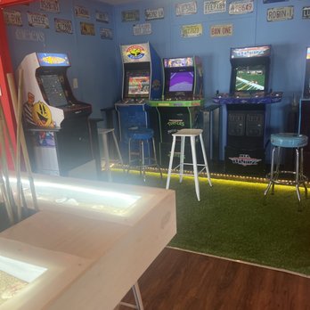 Wet Bar - Arcade - Tiki Bars Near Me - Corpus Christi, Texas Wet Bar - Arcade - Tiki Bars Near Me - Corpus Christi, Texas
