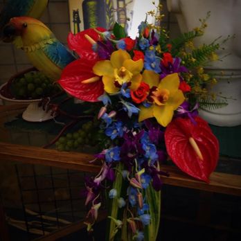 Sun Valley Florist - Tropical Wedding Bouquet - Florists Near Me - Ramona, California Sun Valley Florist - Tropical Wedding Bouquet - Florists Near Me - Ramona, California