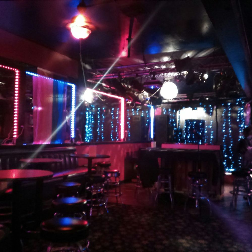 The Boulevard - Gay Bars Near Me - Pasadena, California
