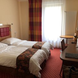Maxmilian Lifestyle Resort