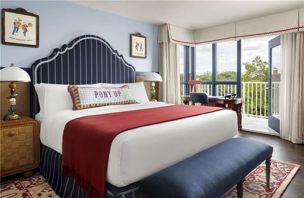 Graduate by Hilton Dallas by null