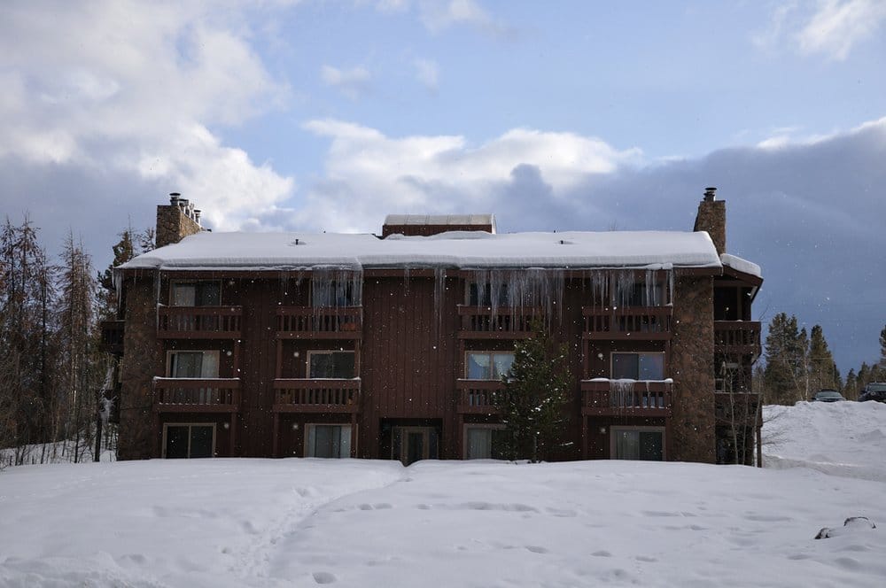 SILVERADO I CONDOMINIUMS Updated September 2024 King's Crossing Rd