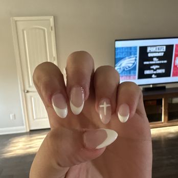 La Vie Nails & Spa - Nail Salons Near Me - Argyle, Texas