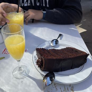 Medium Rare - Desserts Near Me - New York, New York Medium Rare - Desserts Near Me - New York, New York
