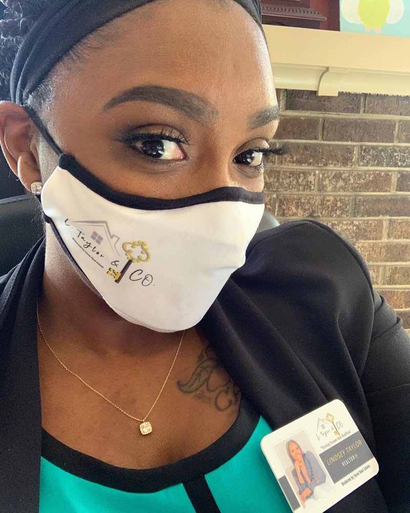 LINDSEY TAYLOR EXCEL REAL ESTATE Updated June 2024 13 Photos 1034 Wildwood Centre Dr