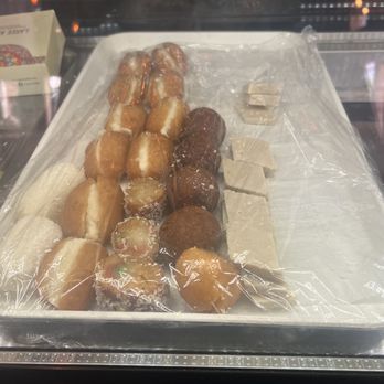 Laree Adda - Indian Mithai (Gulab Jamun, chum chum, Barfi...etc!) - Indian Near Me - Jersey City, New Jersey Laree Adda - Indian Mithai (Gulab Jamun, chum chum, Barfi...etc!) - Indian Near Me - Jersey City, New Jersey