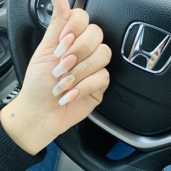 Magic Nails - I got medium nails basic coffin shape with an accent nail ombré plus it was a new full set $50 total..& worth ever cent - Nail Salons Near Me - Rialto, California