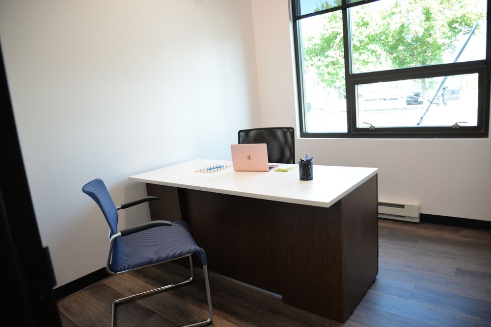 THE BENCHSPACE 15 Photos 34 Willis Ave, Mineola, New York Shared