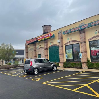Portillo's - Outside - Salad Near Me - Oswego, Illinois