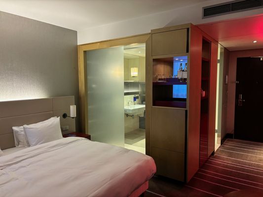 Radisson Blu Media Harbour Hotel, Düsseldorf by null