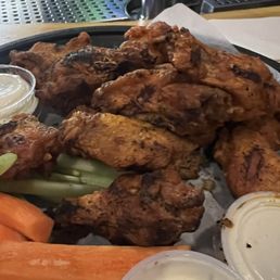 Best wings ever, just Doob it!