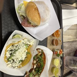 Hamburguesas El Gordo - Salsas and el gordo Jr burger