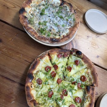 Skal Pizza - Pineapple & Spanish Chorizo Pizza - Pizza Near Me - Newport Beach, California