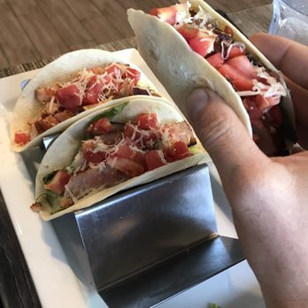 The Broken Oar - Fish Tacos - American Near Me - Glen Burnie, Maryland