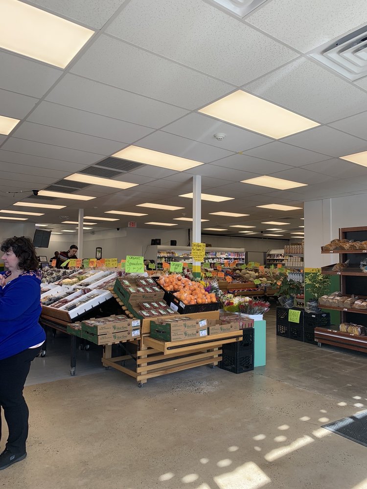 A & N HOUSE OF PRODUCE Updated September 2024 13 Photos 2283