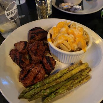 Lewis' - Original Steak Tips w/ Mac and Cheese & Asparagus - Sports Bars Near Me - Norwood, Massachusetts Lewis' - Original Steak Tips w/ Mac and Cheese & Asparagus - Sports Bars Near Me - Norwood, Massachusetts