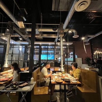 8 Ounce Korean Steakhouse - the dining area - Korean Near Me - Katy, Texas