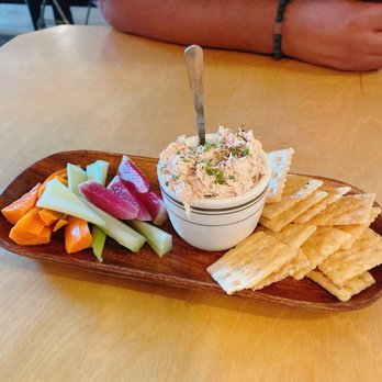 Voyager - Hot-smoked salmon dip - Seafood Near Me - Ferndale, Michigan Voyager - Hot-smoked salmon dip - Seafood Near Me - Ferndale, Michigan