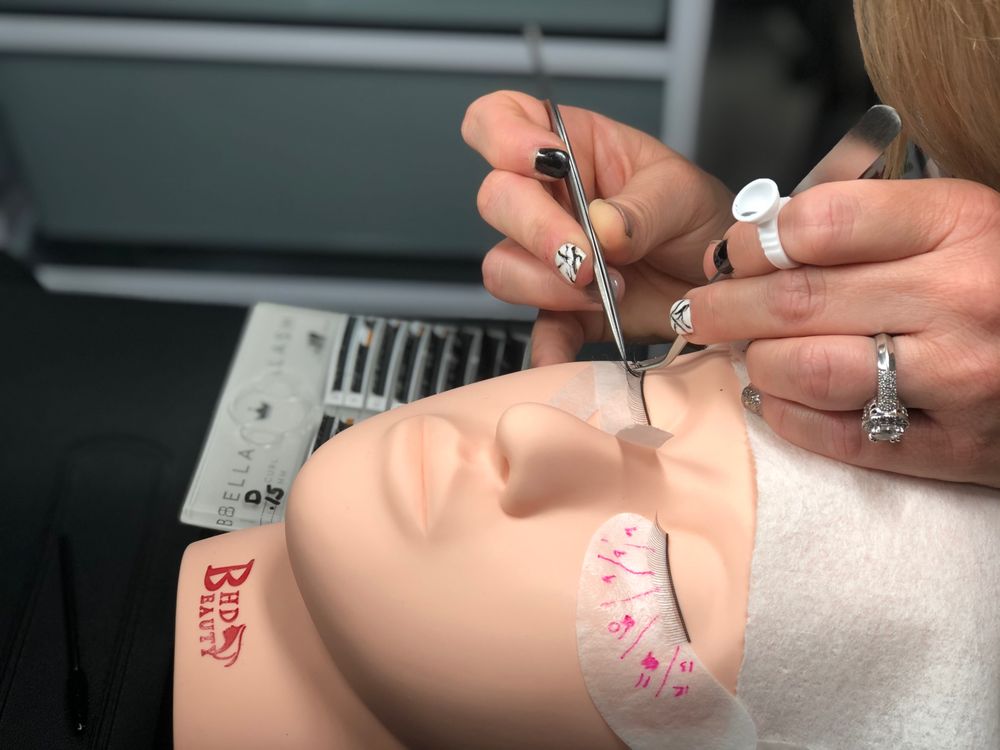 LaBarberia Institute Advanced Esthetics Program Logo