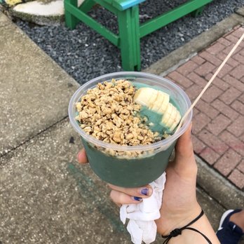 Raw Juice Cafe - The Blue Majik bowl - Juice Bars & Smoothies Near Me - Flagler Beach, Florida