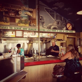Bubba Burgers - Burgers Near Me - Kapaa, Hawaii