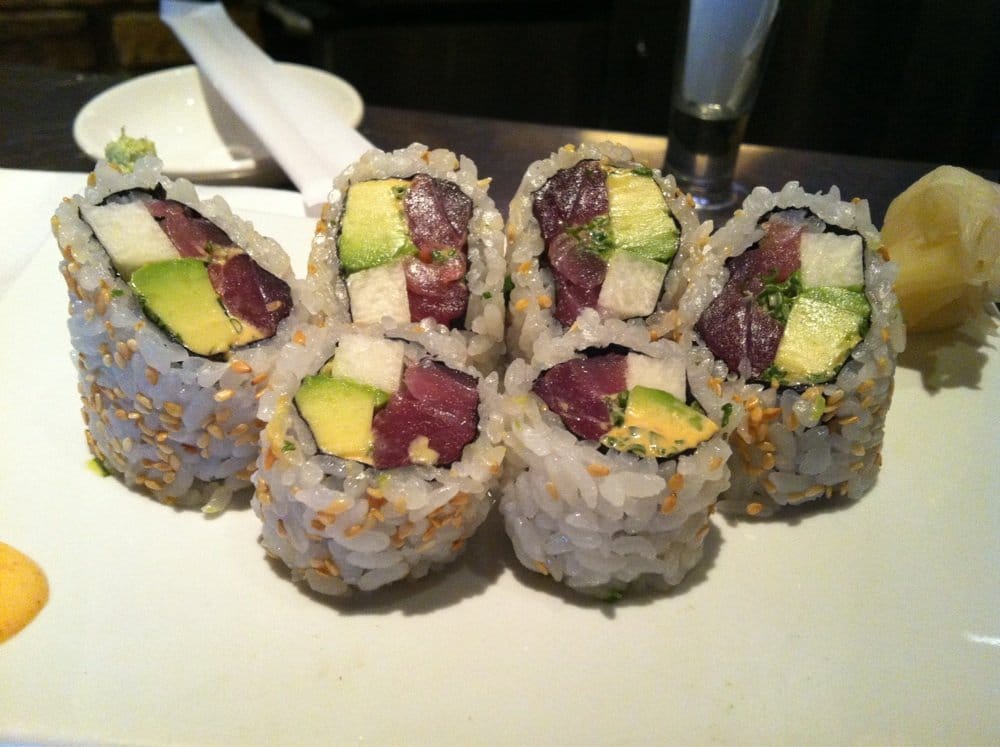 Order Spicy Tuna Roll food online from Houston's store, Manhattan Beach on bringmethat.com