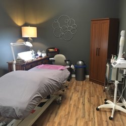 Electrolysis and Esthetics by Traci - Treatment room