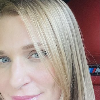 Big Wig Salon - these Blowlights tho! - Hair Salons Near Me - Pahoa, Hawaii