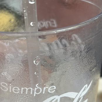 Chelino's Mexican Restaurant - If you look closely there is a lipstick stain on the brim of my drink. I am a guy I don't wear lipstick...big problem. - Mexican Near Me - Edmond, Oklahoma Chelino's Mexican Restaurant - If you look closely there is a lipstick stain on the brim of my drink. I am a guy I don't wear lipstick...big problem. - Mexican Near Me - Edmond, Oklahoma