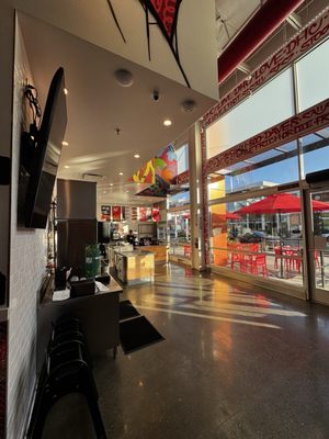 Dave's Hot Chicken by null