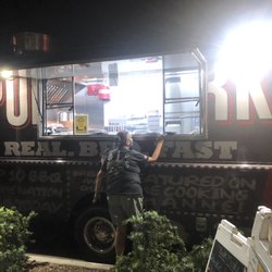 Pork on a Fork BBQ Food Truck - Food truck