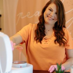 The Sleek Peach - The owner