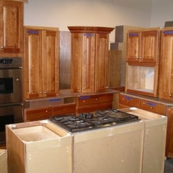 Habitat for Humanity ReStore - Sample of a kitchen set