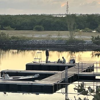 Sugarloaf Lodge - Marina - Hotels Near Me - Summerland Key, Florida Sugarloaf Lodge - Marina - Hotels Near Me - Summerland Key, Florida