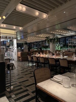 MARCUS Restaurant + Lounge by null