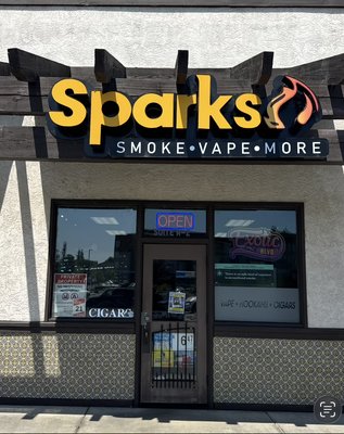sparks smoke and vape Shop, 8200 Stockdale Hwy, Ste A-2, Bakersfield, CA 93311, US Colour:Nord 5 Brown Leather Smok Novo 3 Replacement Geekvape U Pods