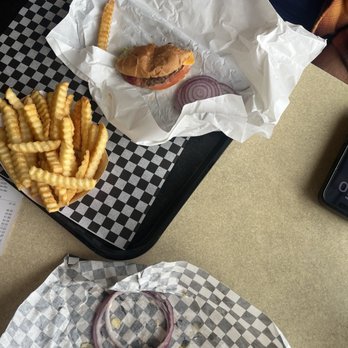 Burger Spot - Burgers and fries - Burgers Near Me - Tehachapi, California