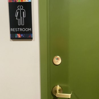 Konoko Restaurant - 4 unisex bathrooms - Caribbean Near Me - White Marsh, Maryland Konoko Restaurant - 4 unisex bathrooms - Caribbean Near Me - White Marsh, Maryland
