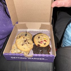 Insomnia Cookies