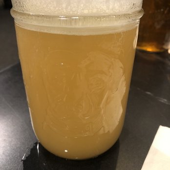 Common Pub & Grille - Dive Bars Near Me - Bristol, Rhode Island