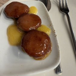 Umm - Caramelized fig with foie gras