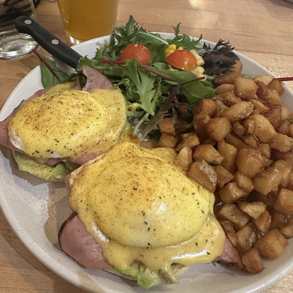Popping Yolk Cafe - Avocado Benedict - Breakfast & Brunch Near Me - Pasadena, California Popping Yolk Cafe - Avocado Benedict - Breakfast & Brunch Near Me - Pasadena, California