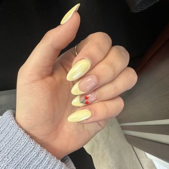 Devon's Nails - Nail Salons Near Me - Folsom, California