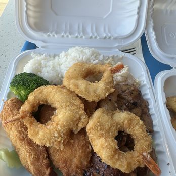 Ono Hawaiian BBQ - Seafood Mix - Hawaiian Near Me - Gardena, California Ono Hawaiian BBQ - Seafood Mix - Hawaiian Near Me - Gardena, California