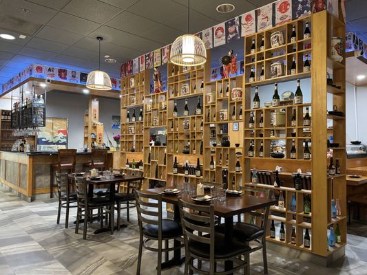 Ryoshi Sushi & Izakaya by null