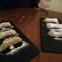 Re Carlo - Cannoli siciliani riempiti al momento